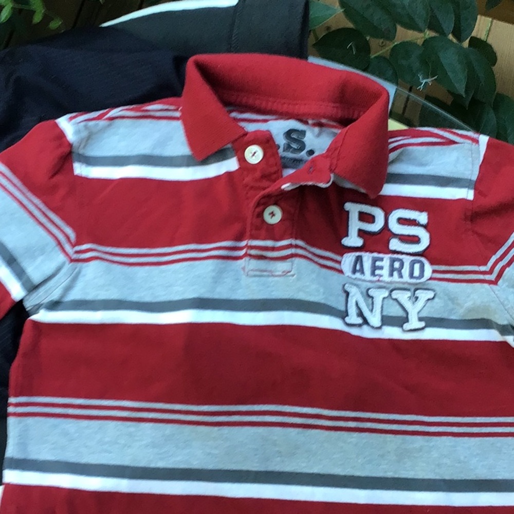 Aeropostale Boys Sz 8 Gray/Cranberry Short Sleeve